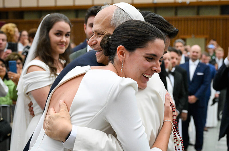 Папа созывает глав епископских конференций в Рим на саммит по вопросам семьи