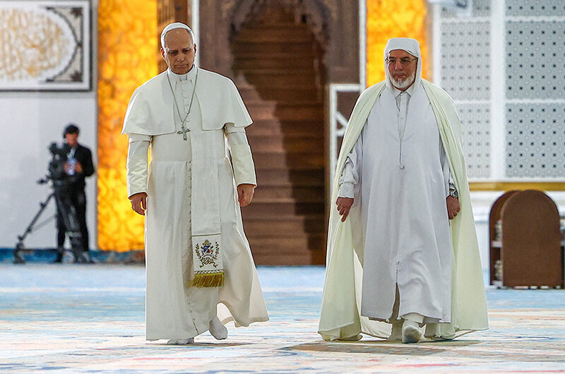 Папа начал 11-дневный визит в Африку с Алжира, земли св. Августина